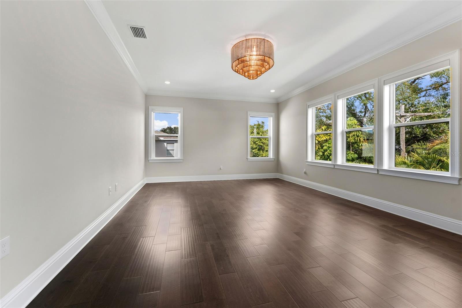 DAVIS ISLANDS PB10 PG52 TO 57 - Residential Lease