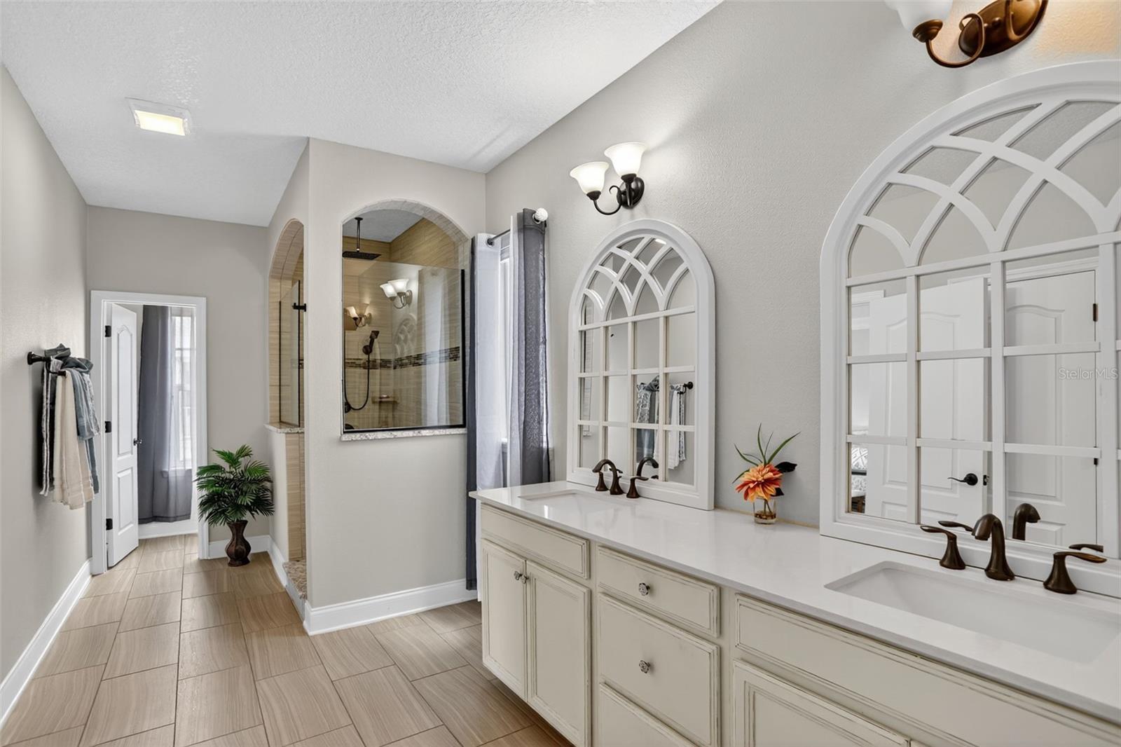 CELEBRATION SOUTH VILLAGE UNIT 4 REP 2 - Residential
