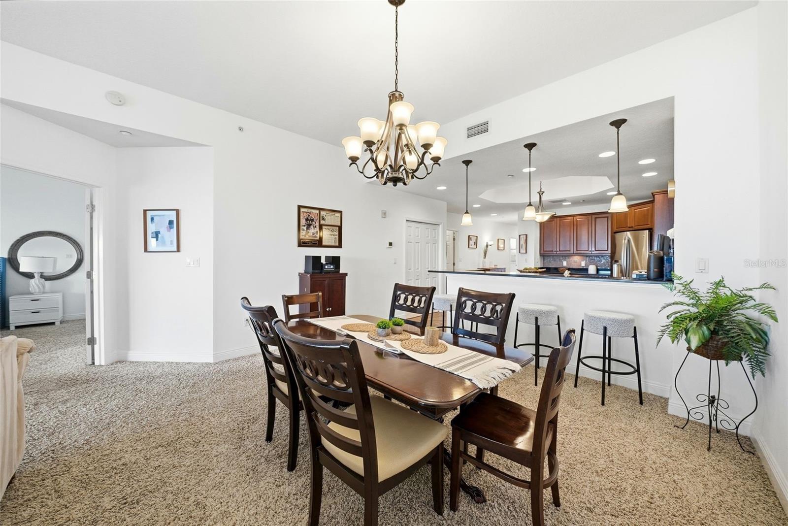 LAS BRISAS CONDO - Residential