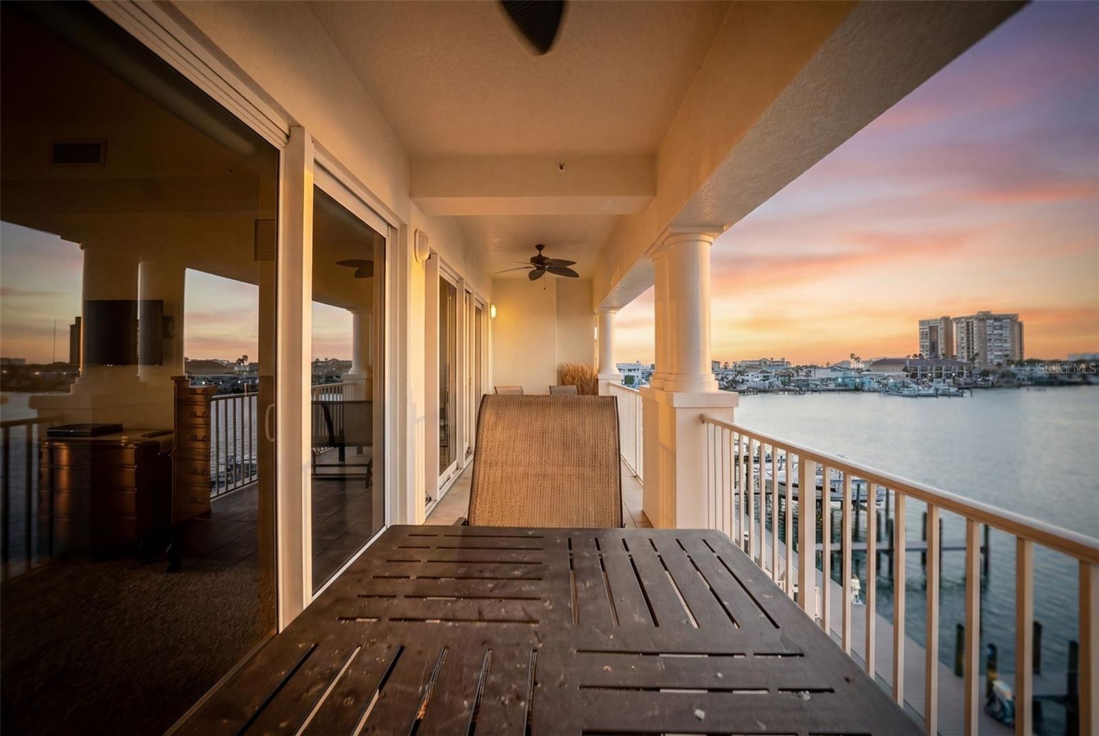 LAS BRISAS CONDO - Residential