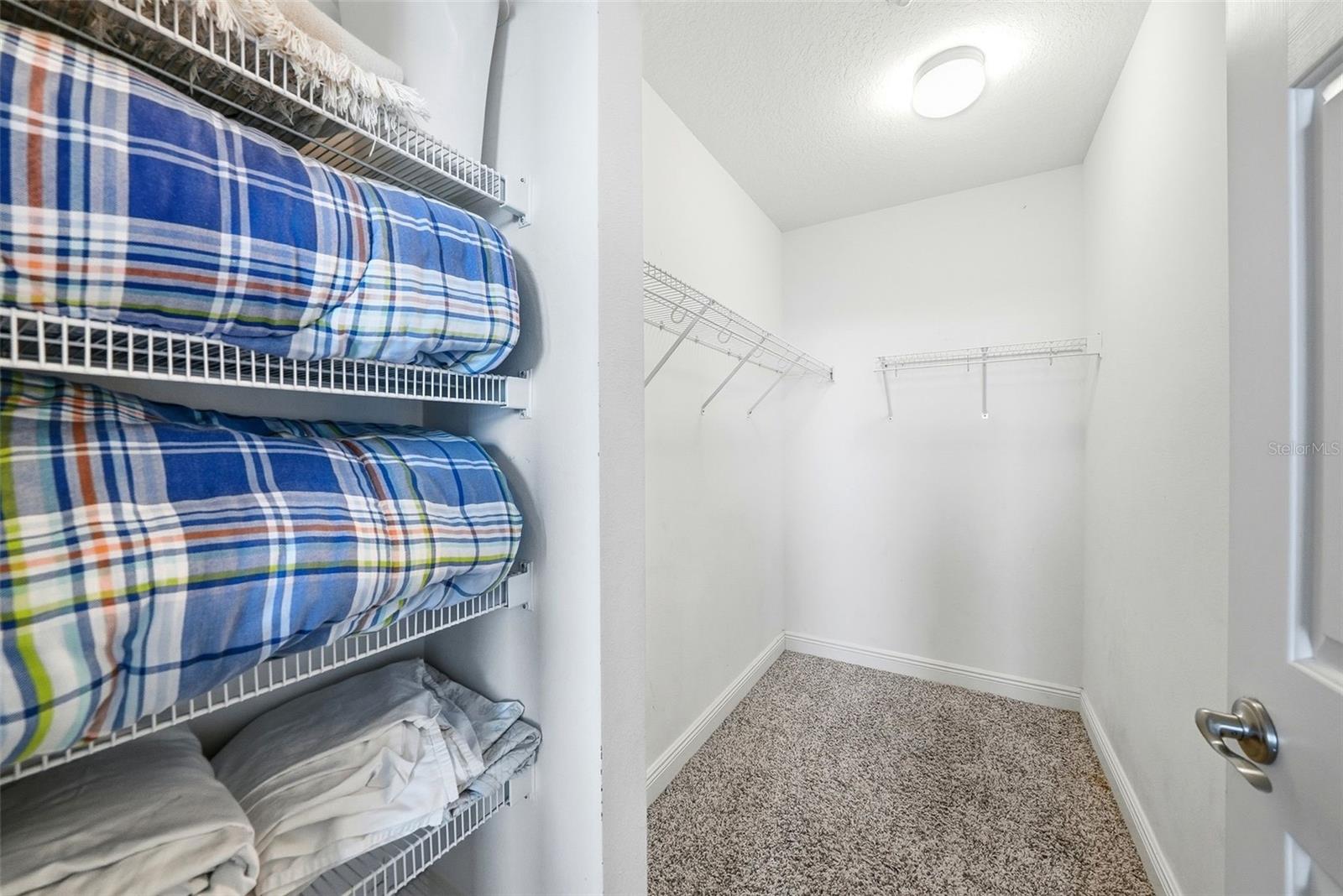 LAS BRISAS CONDO - Residential