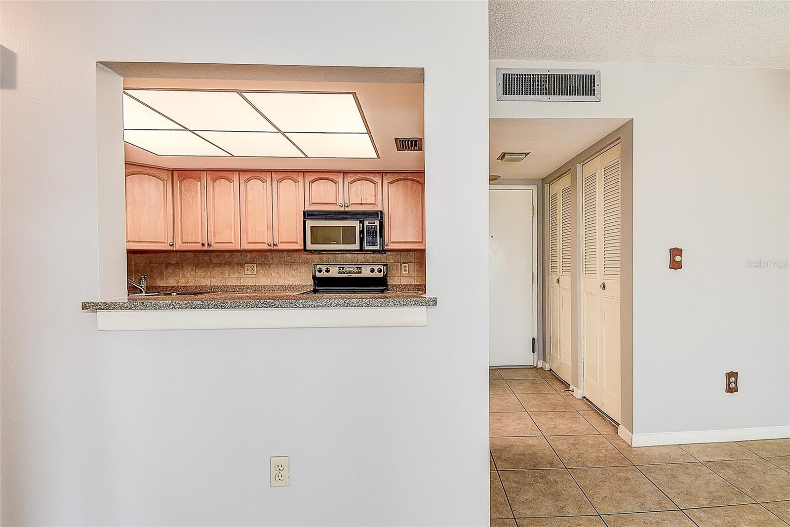 BAYWAY ISLES POINT BRITTANY FIVE - Residential