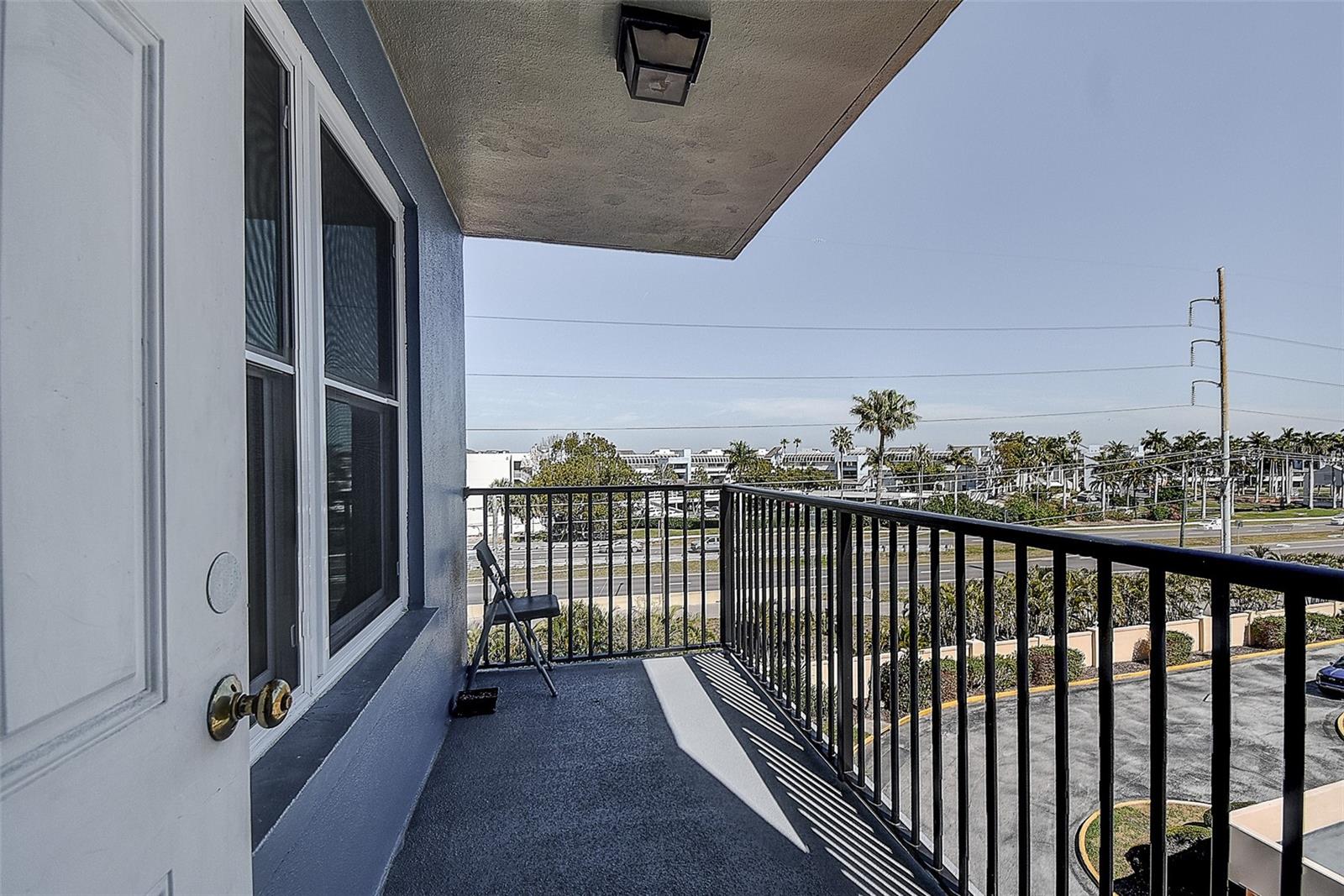 BAYWAY ISLES POINT BRITTANY FIVE - Residential