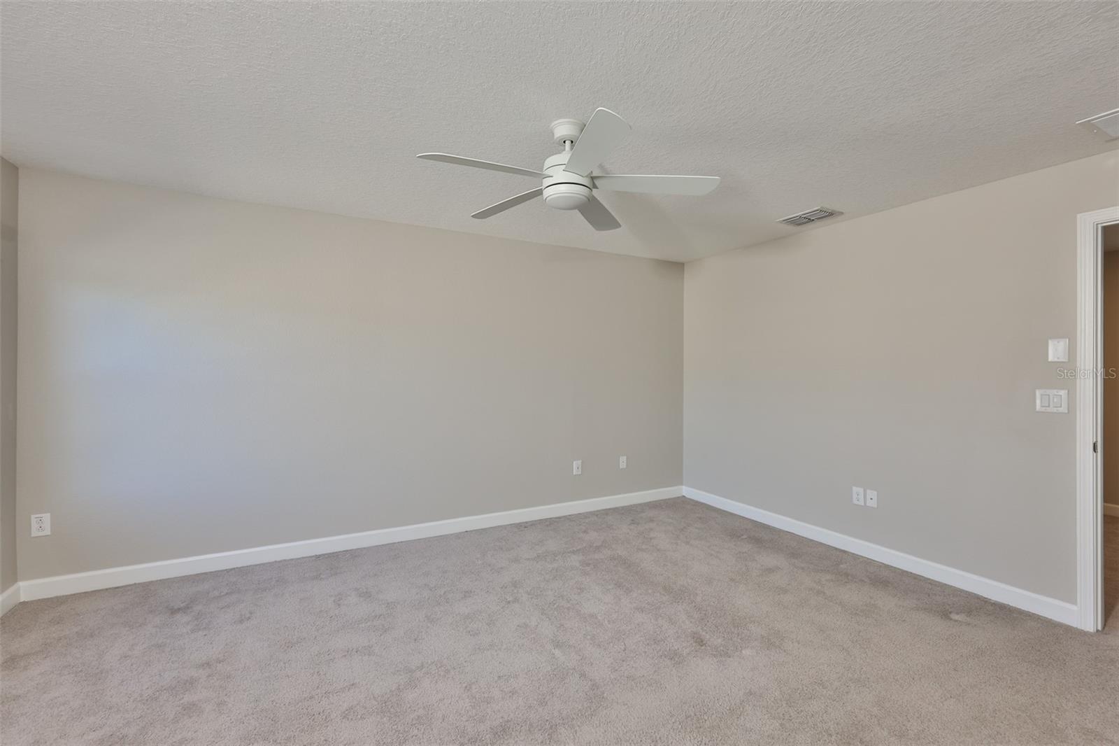 WEST END TWNHMS 2 - Residential Lease