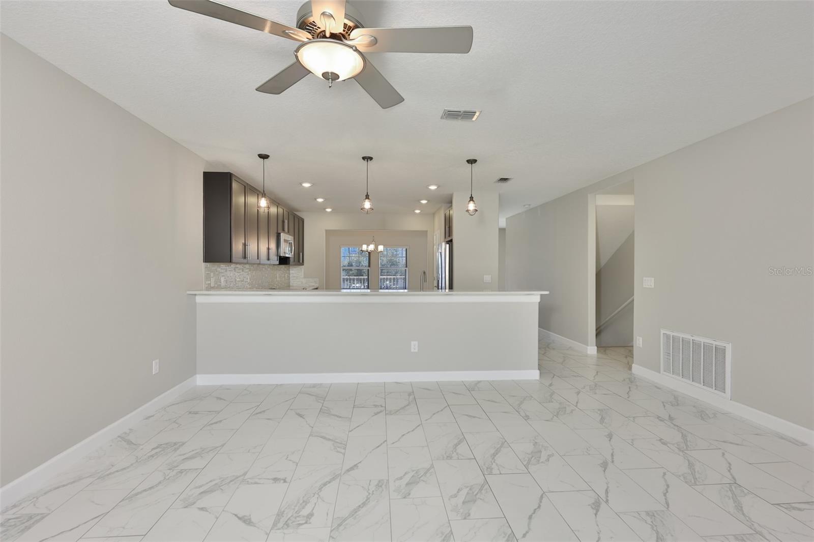 WEST END TWNHMS 2 - Residential Lease