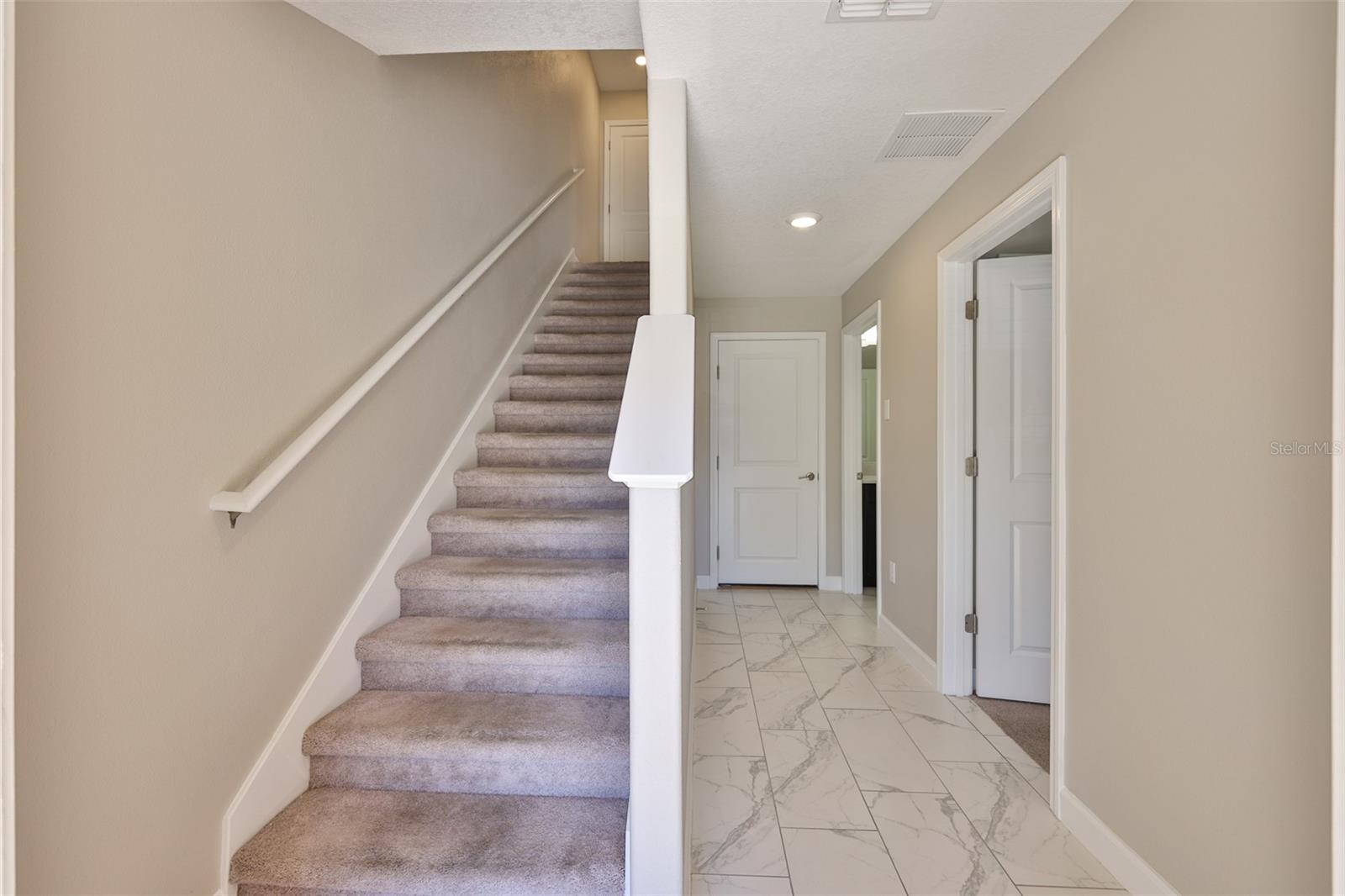 WEST END TWNHMS 2 - Residential Lease