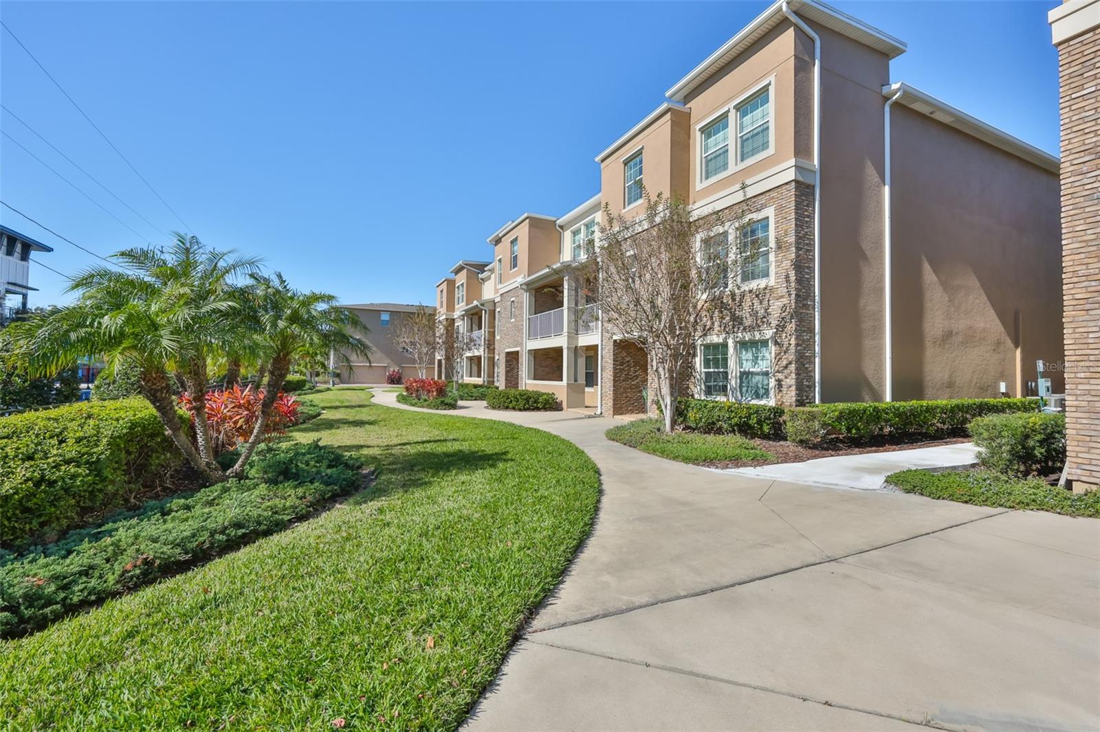 WEST END TWNHMS 2 - Residential Lease