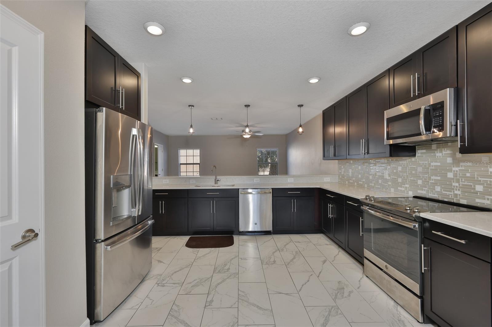 WEST END TWNHMS 2 - Residential Lease