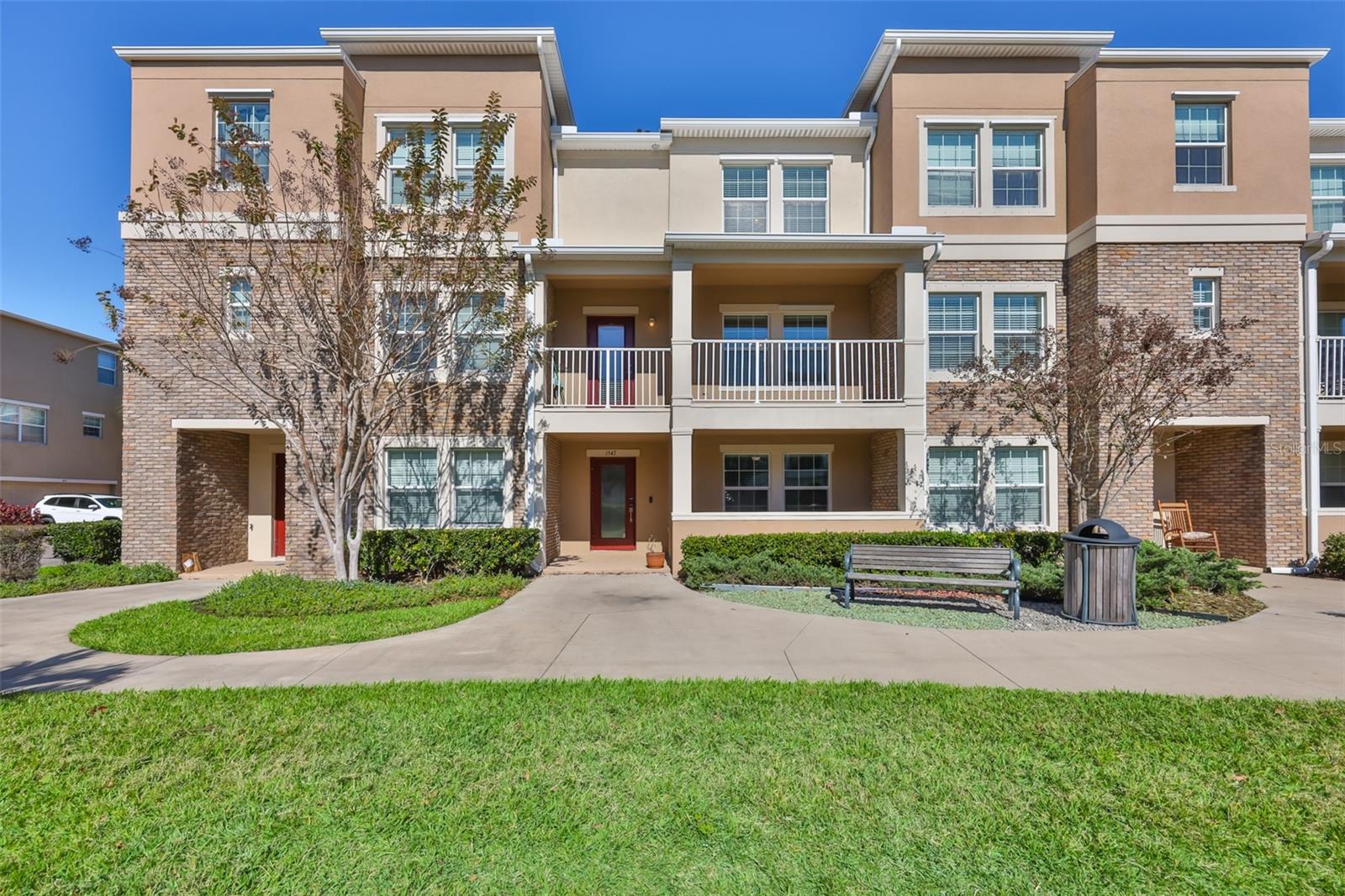 WEST END TWNHMS 2 - Residential Lease