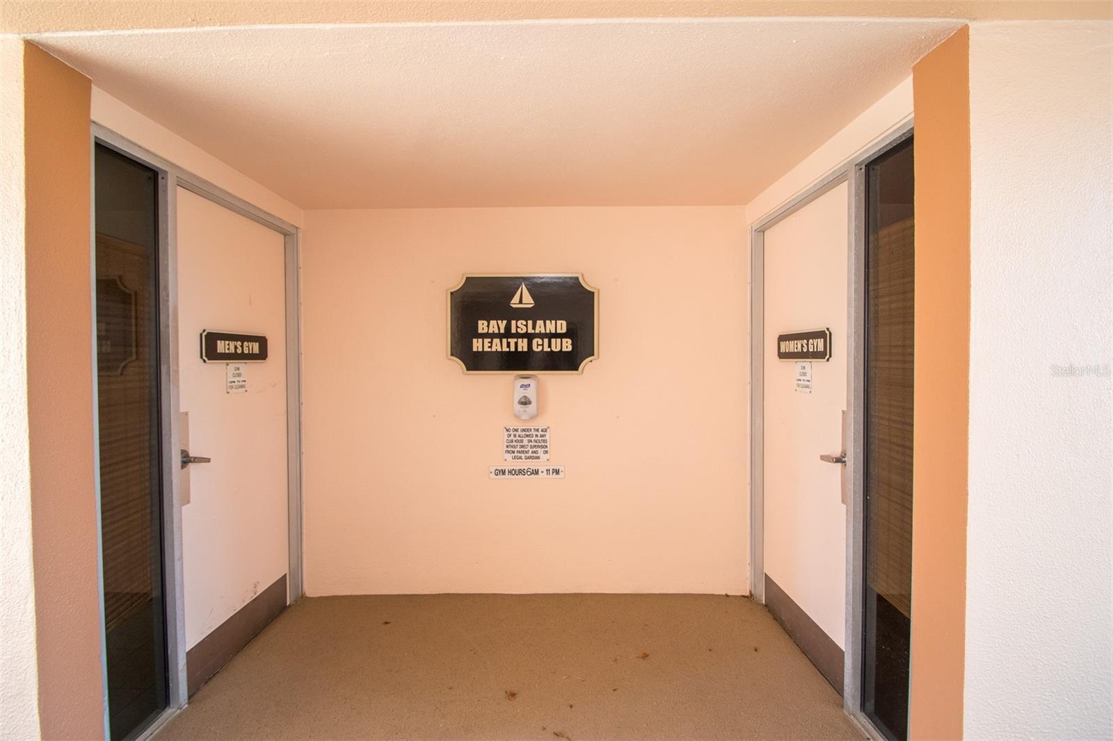 BAY ISLAND GROUP 4 - Residential