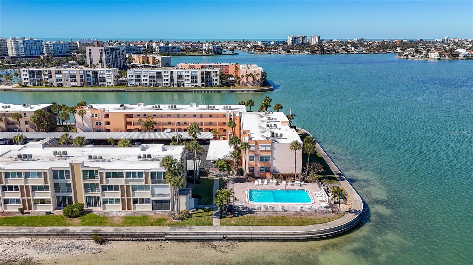 BAY ISLAND GROUP 4 - Residential