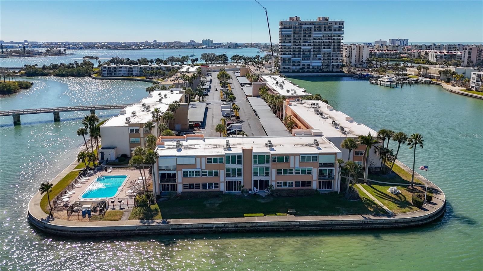 BAY ISLAND GROUP 4 - Residential