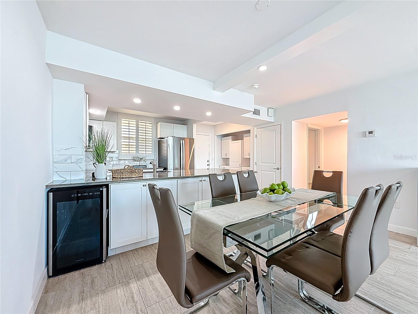 BAY ISLAND GROUP 4 - Residential