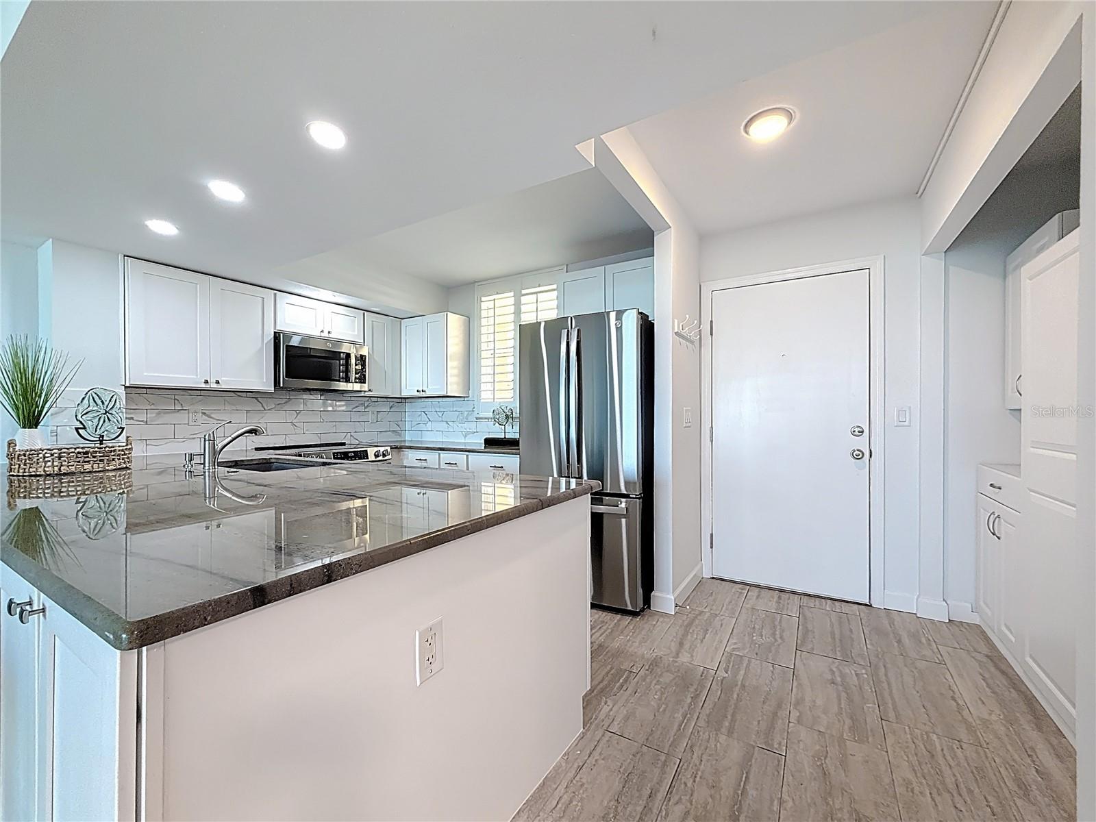 BAY ISLAND GROUP 4 - Residential