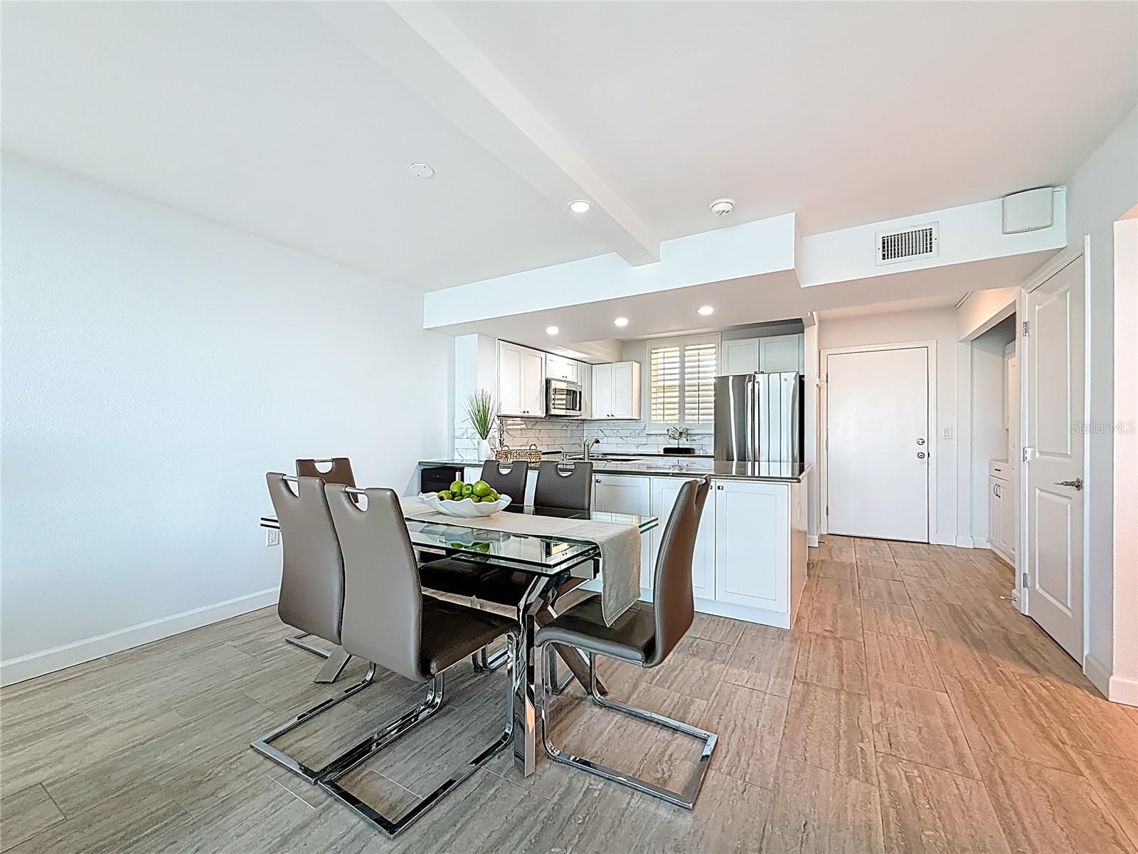 BAY ISLAND GROUP 4 - Residential