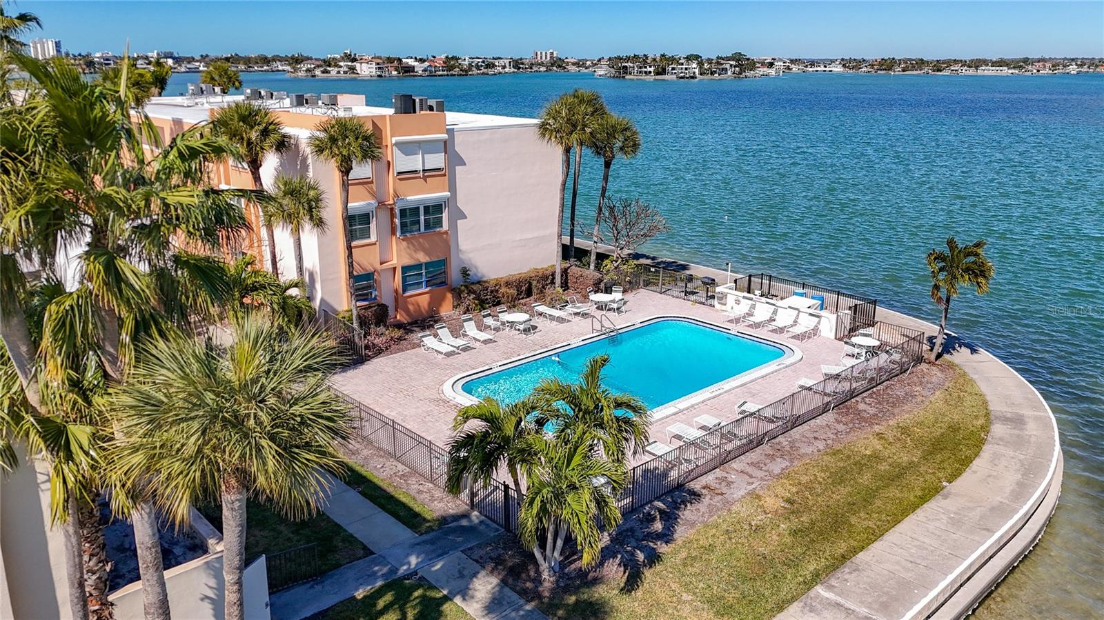 BAY ISLAND GROUP 4 - Residential