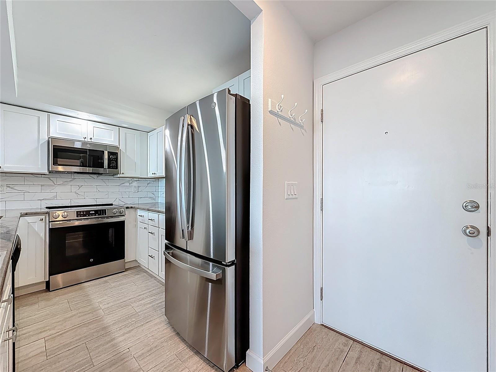 BAY ISLAND GROUP 4 - Residential