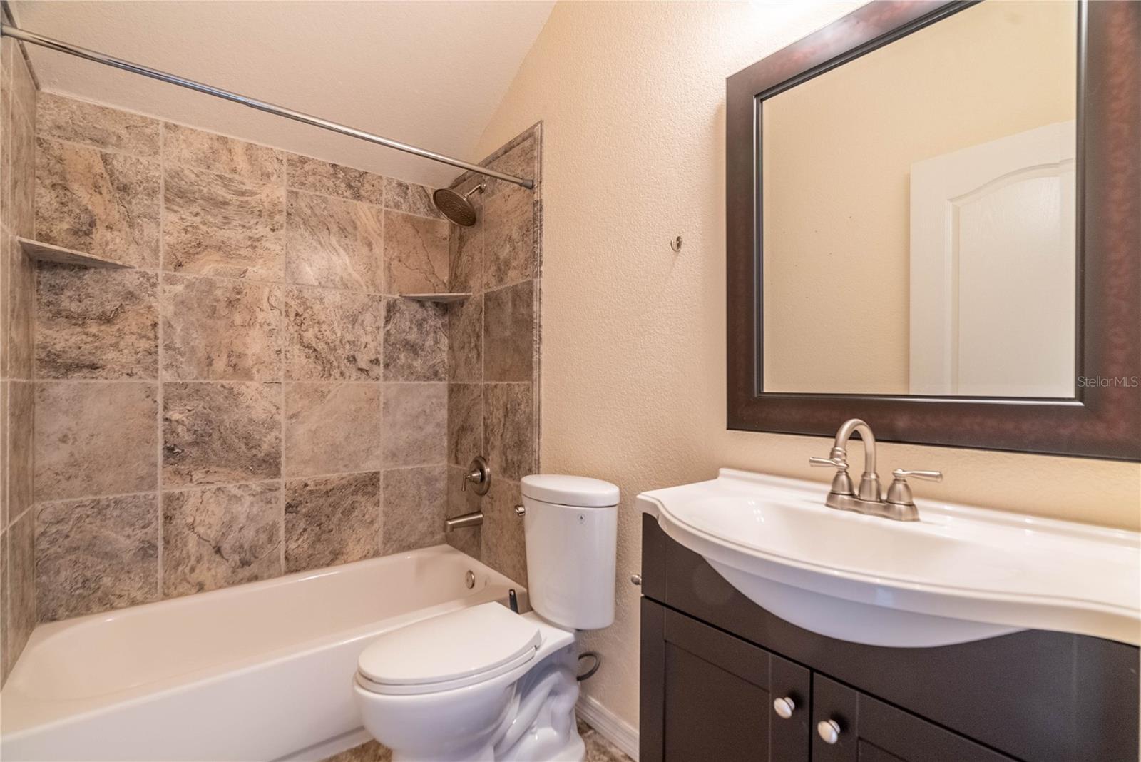 PINE RIDGE AT SUGAR CREEK PH 01 - Residential