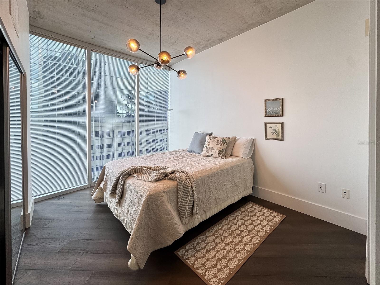 SOLAIRE/PLAZA CONDO - Residential