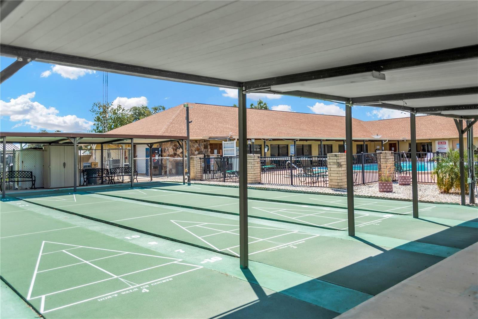 TIMBER LAKE ESTATES - Residential