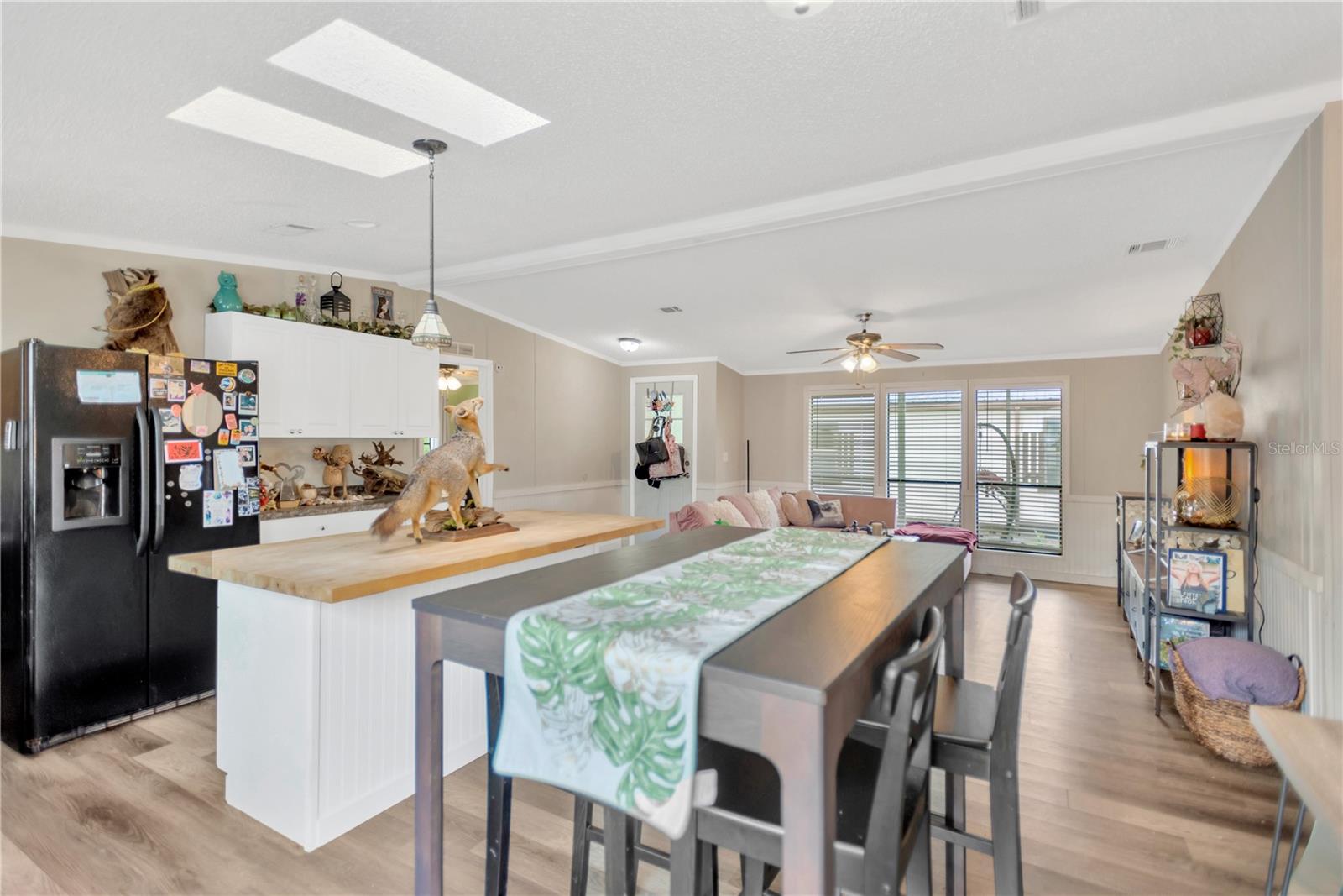 TIMBER LAKE ESTATES - Residential