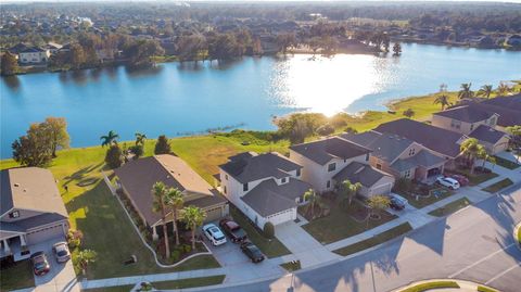 A home in LAKELAND