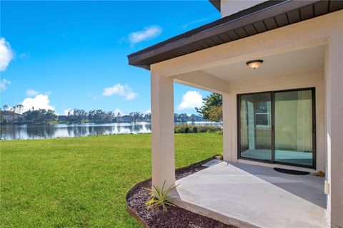 A home in LAKELAND