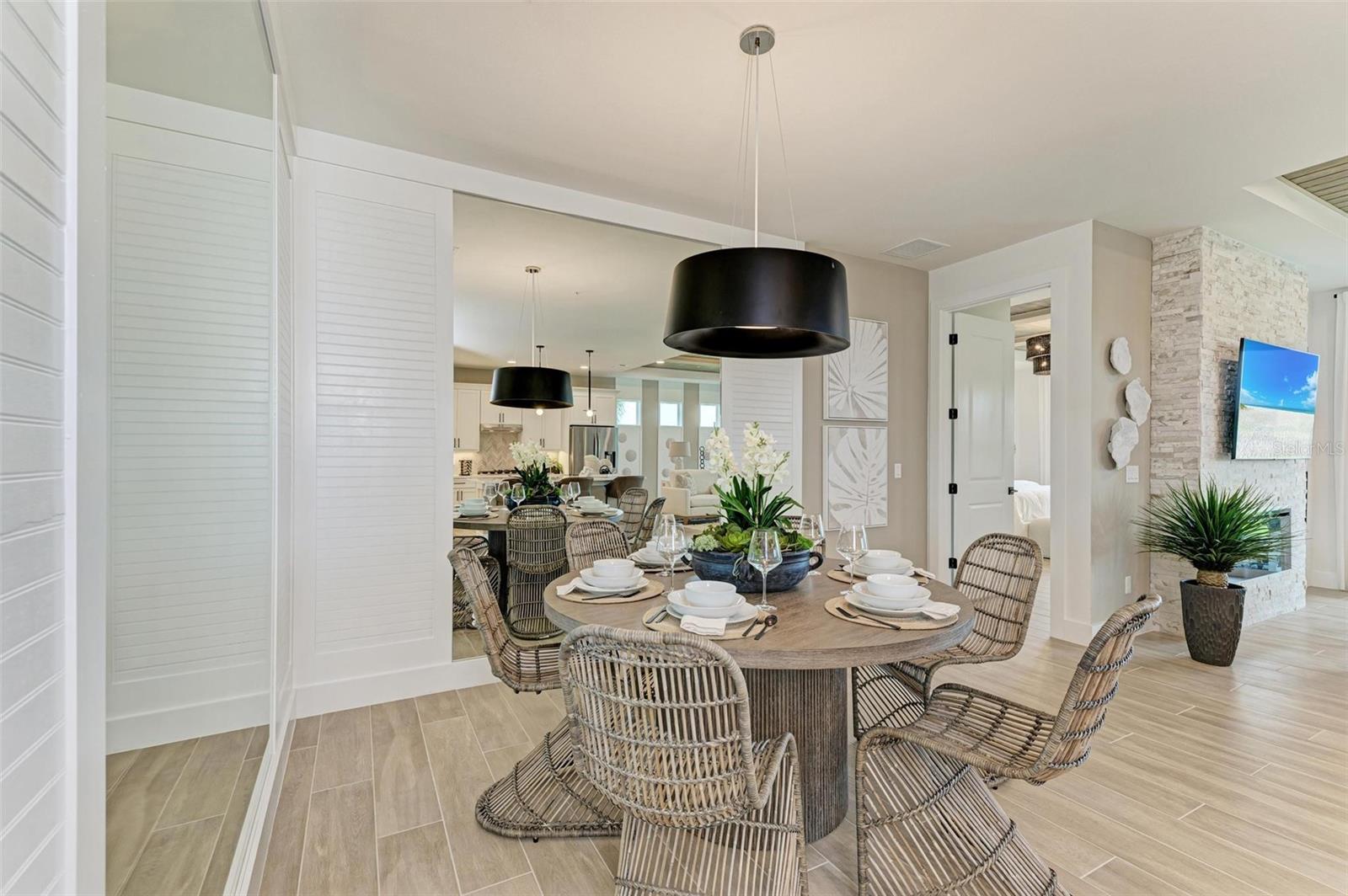 WATERCOLOR PLACE PH II - Residential Lease