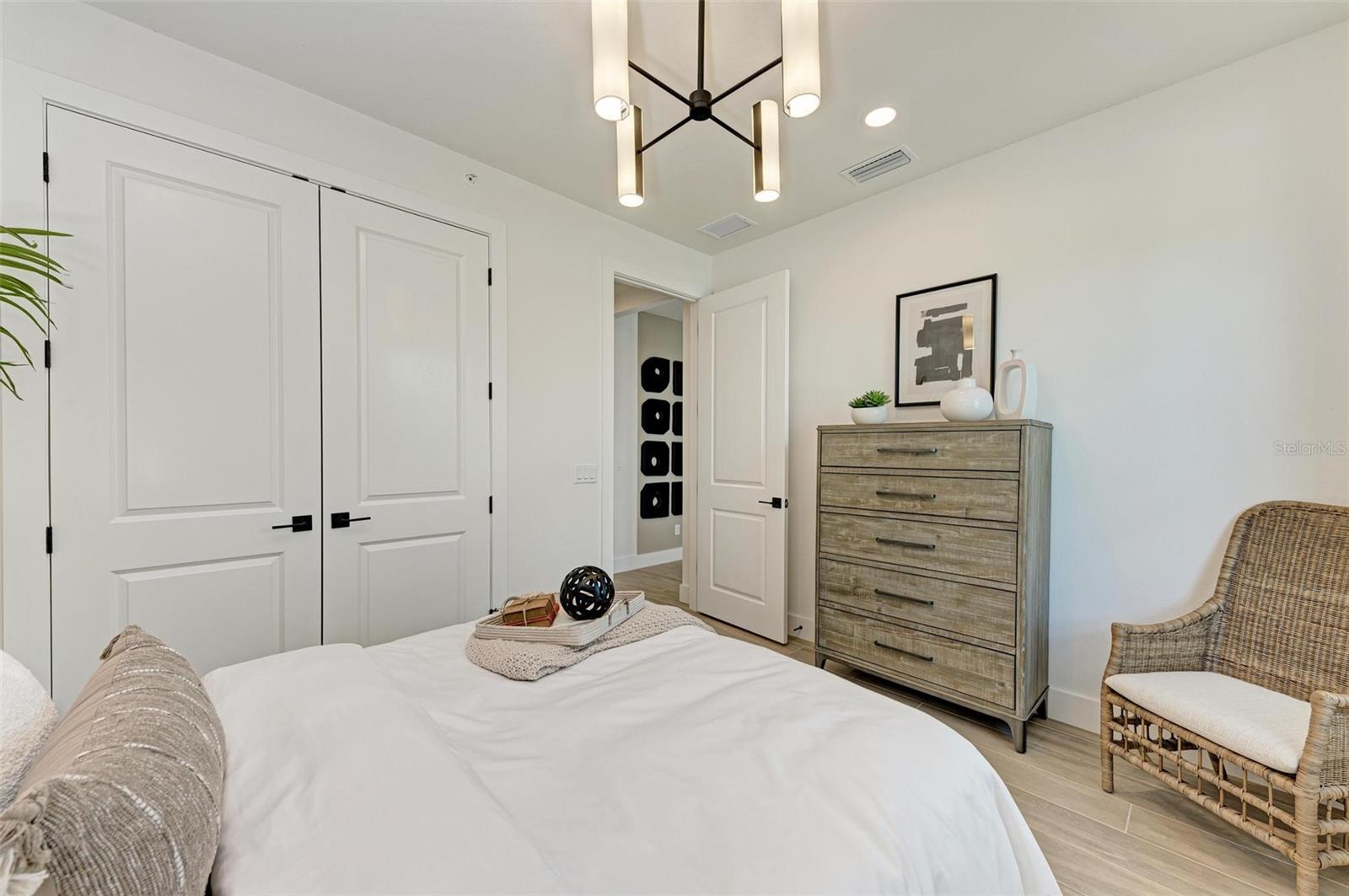 WATERCOLOR PLACE PH II - Residential Lease