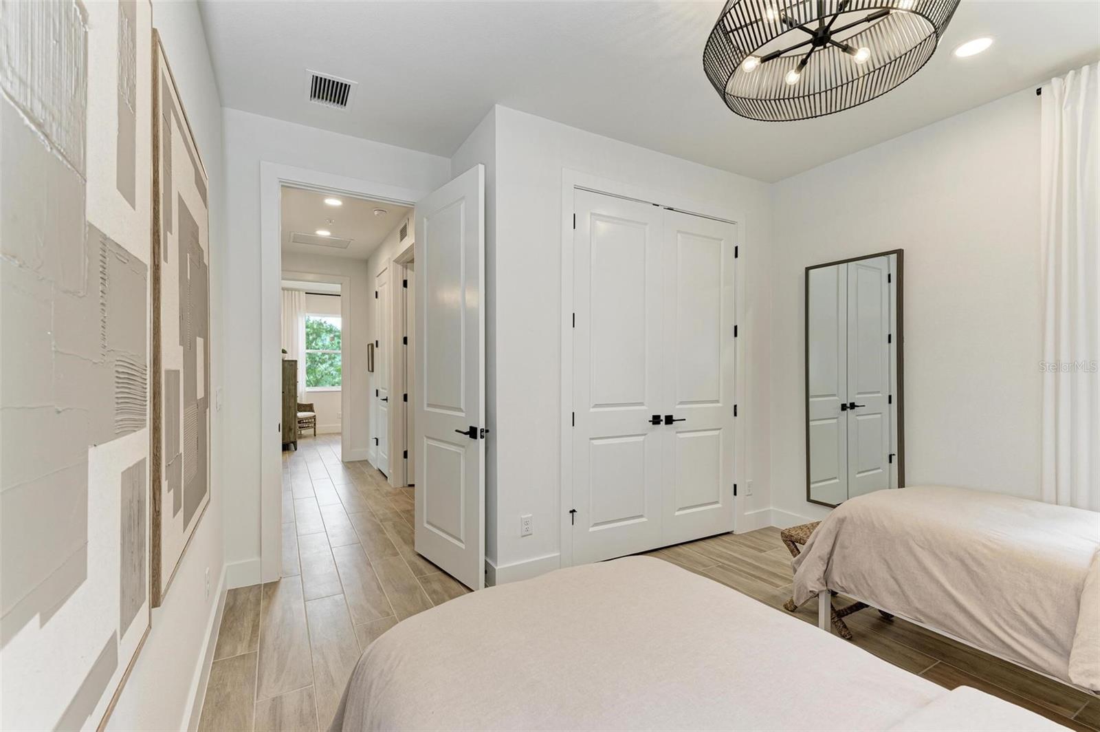 WATERCOLOR PLACE PH II - Residential Lease