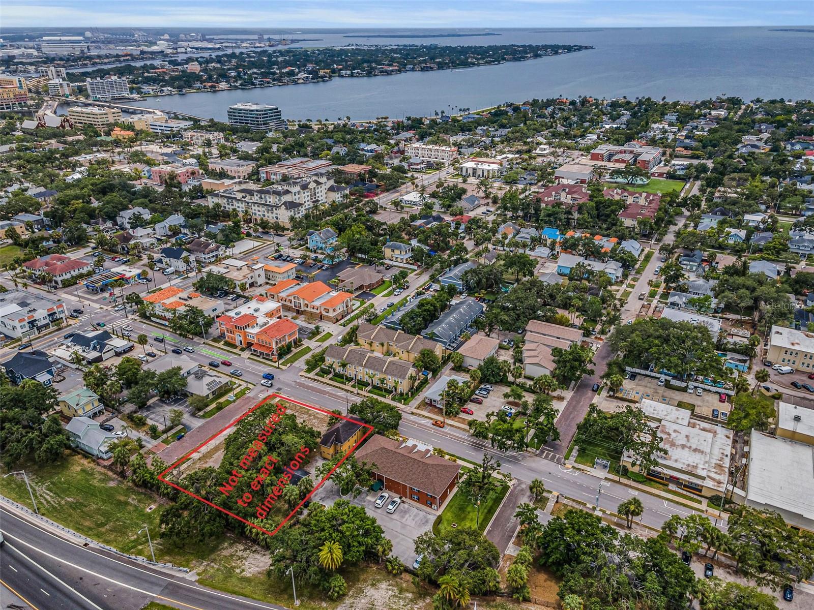 This property contains 4 parcels with 150+ feet of frontage on W. Platt Street (including vacate right-of-way). With a prime location near the Selmon Crosstown Expressway, close to Hyde Park, and with excellent convenience to Tampa's central business district and South Tampa, these properties total 0.55+ acres and are ready for commercial development. Given its enviable location off of the Crosstown, the property presents exceptional advertising signage opportunities. Zoned CG with a CMU-35 future land use, the high-quality location supports a valuable yet cost effective medical, legal or professional office building development project. An outstanding opportunity in an excellent business location