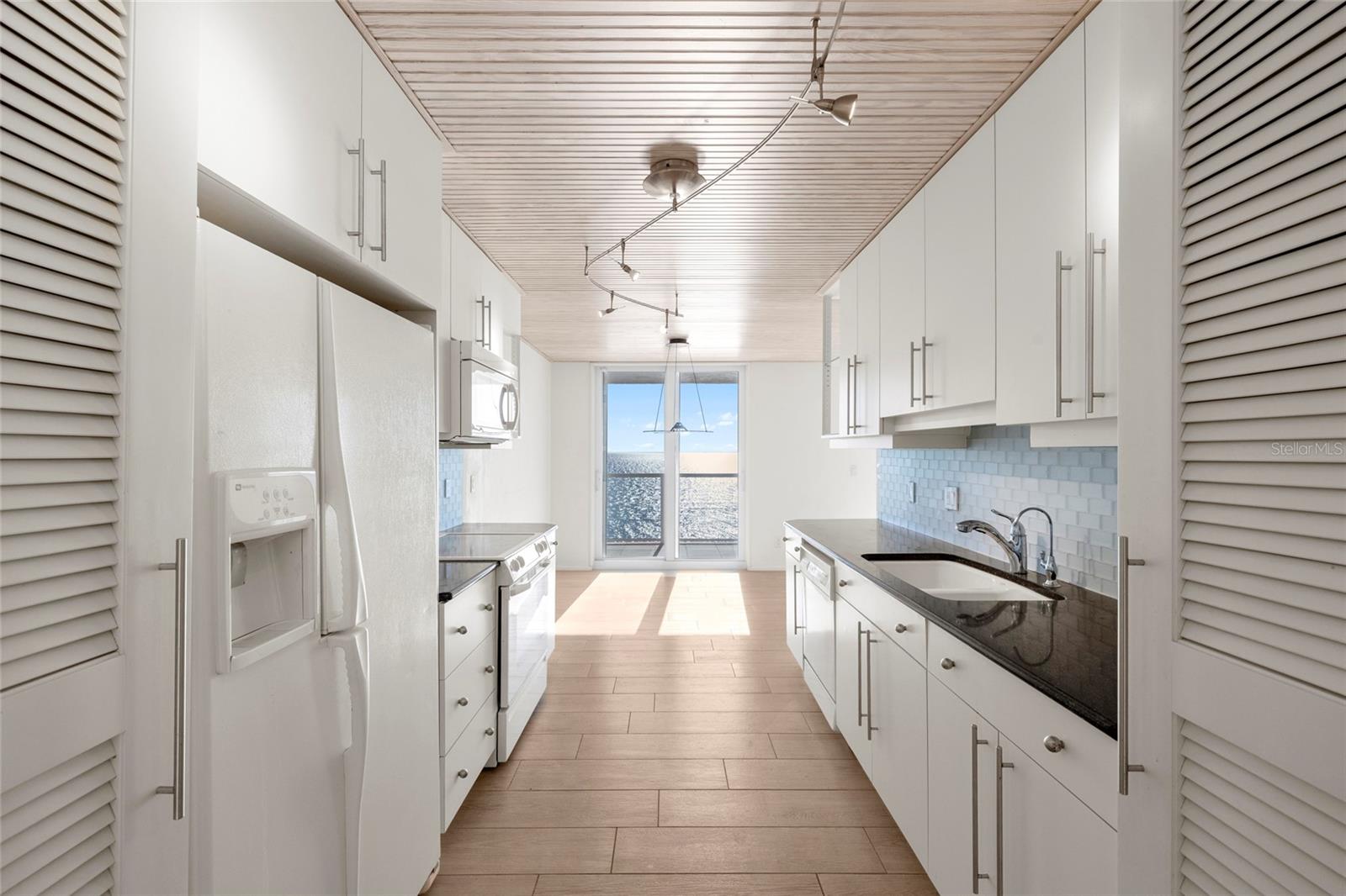 SEA GATE CLUB - Residential