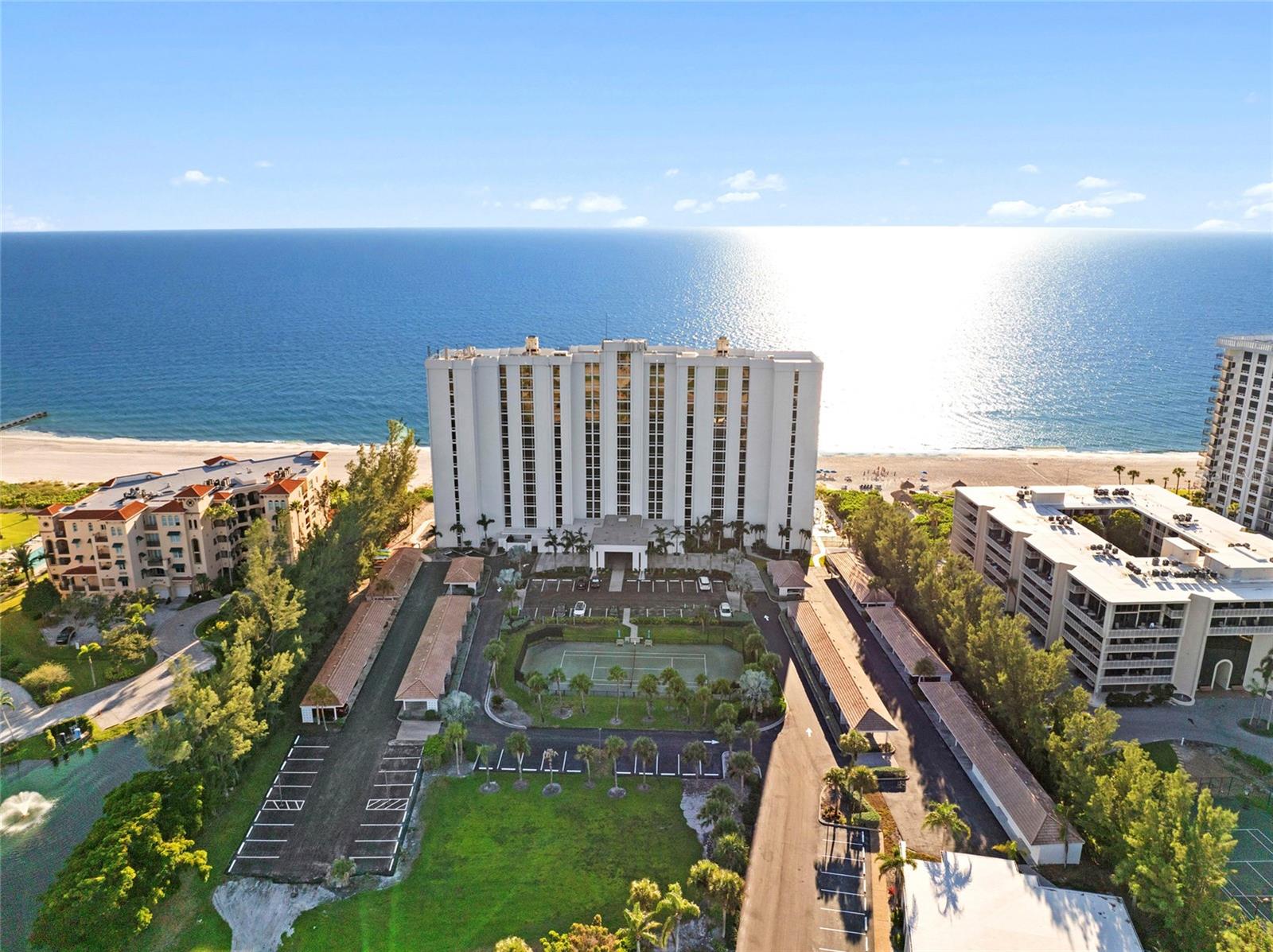 SEA GATE CLUB - Residential