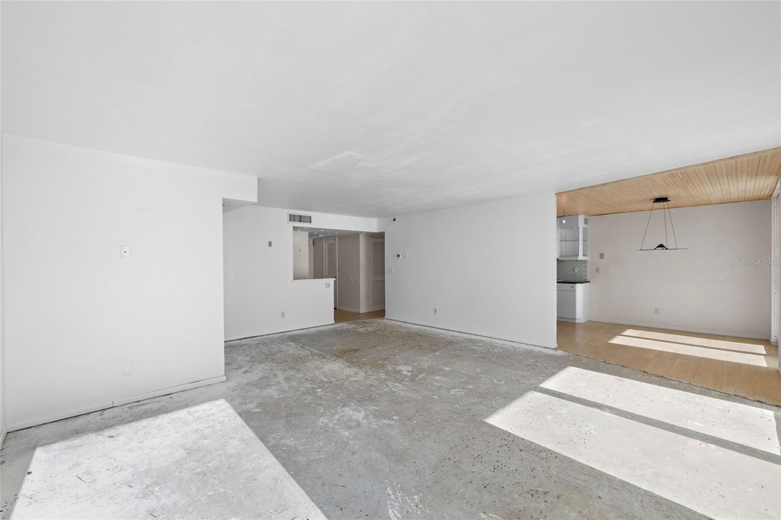 SEA GATE CLUB - Residential