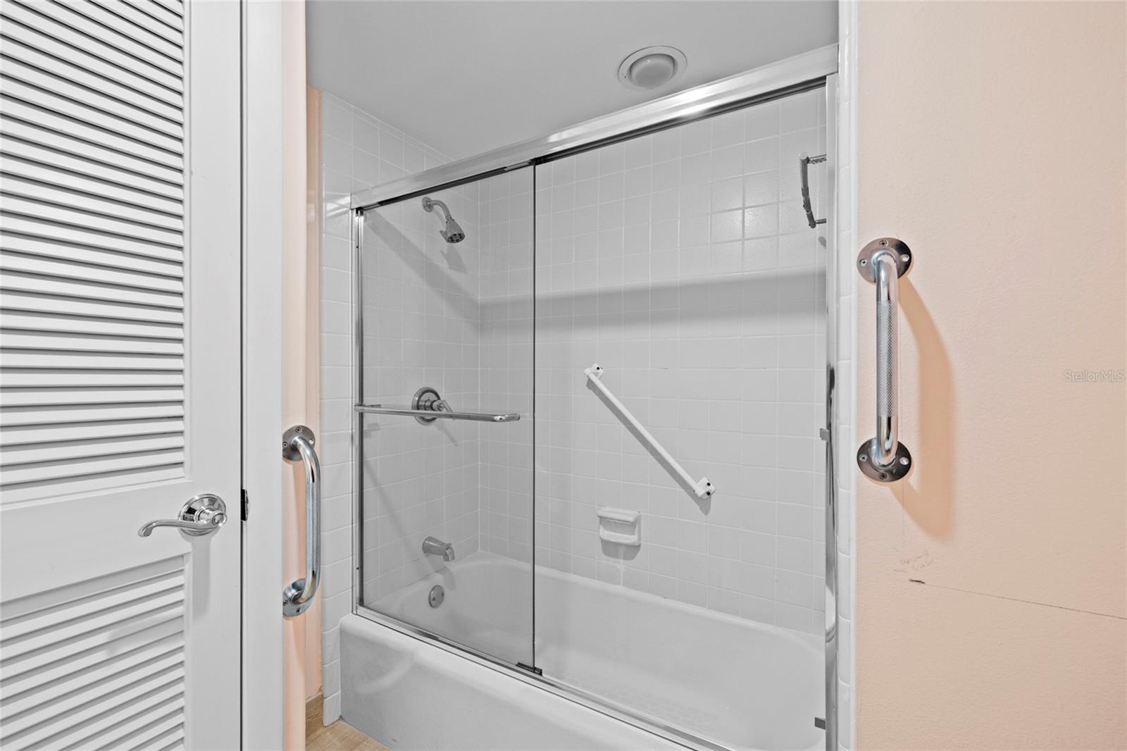 SEA GATE CLUB - Residential