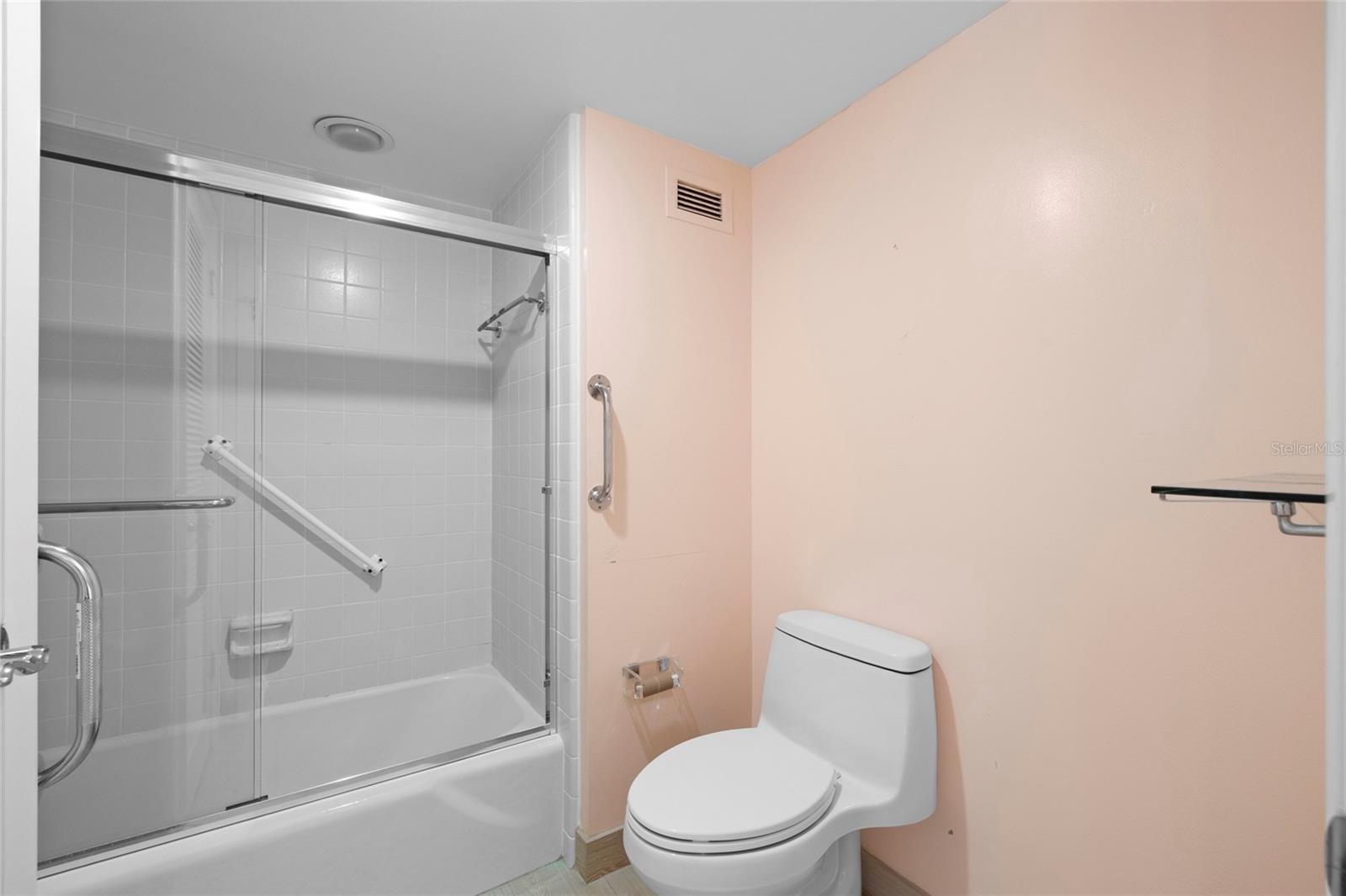 SEA GATE CLUB - Residential