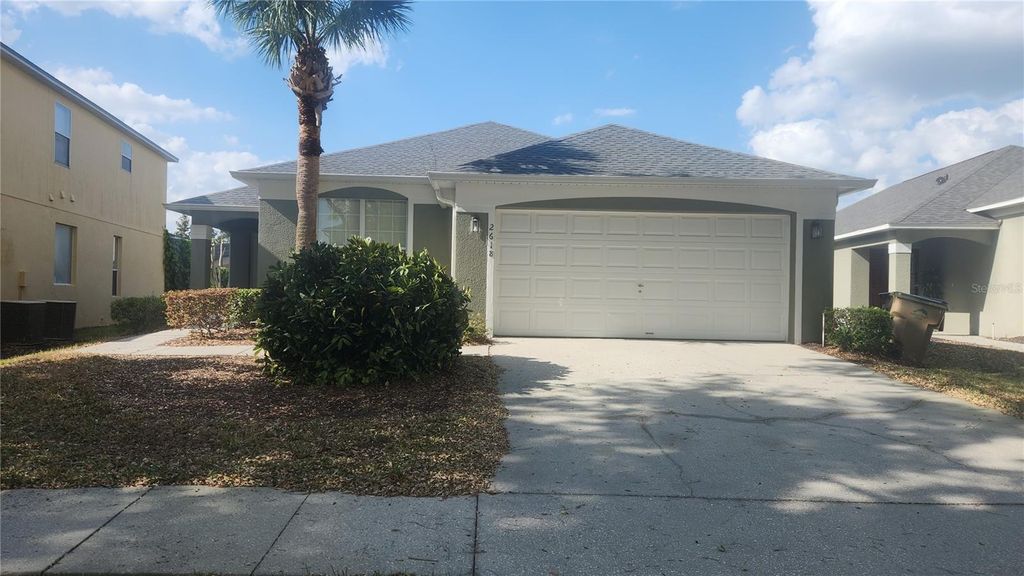 Photo of 2618 Emerald Island Boulevard, Kissimmee, FL 34747 (MLS # S5147676)