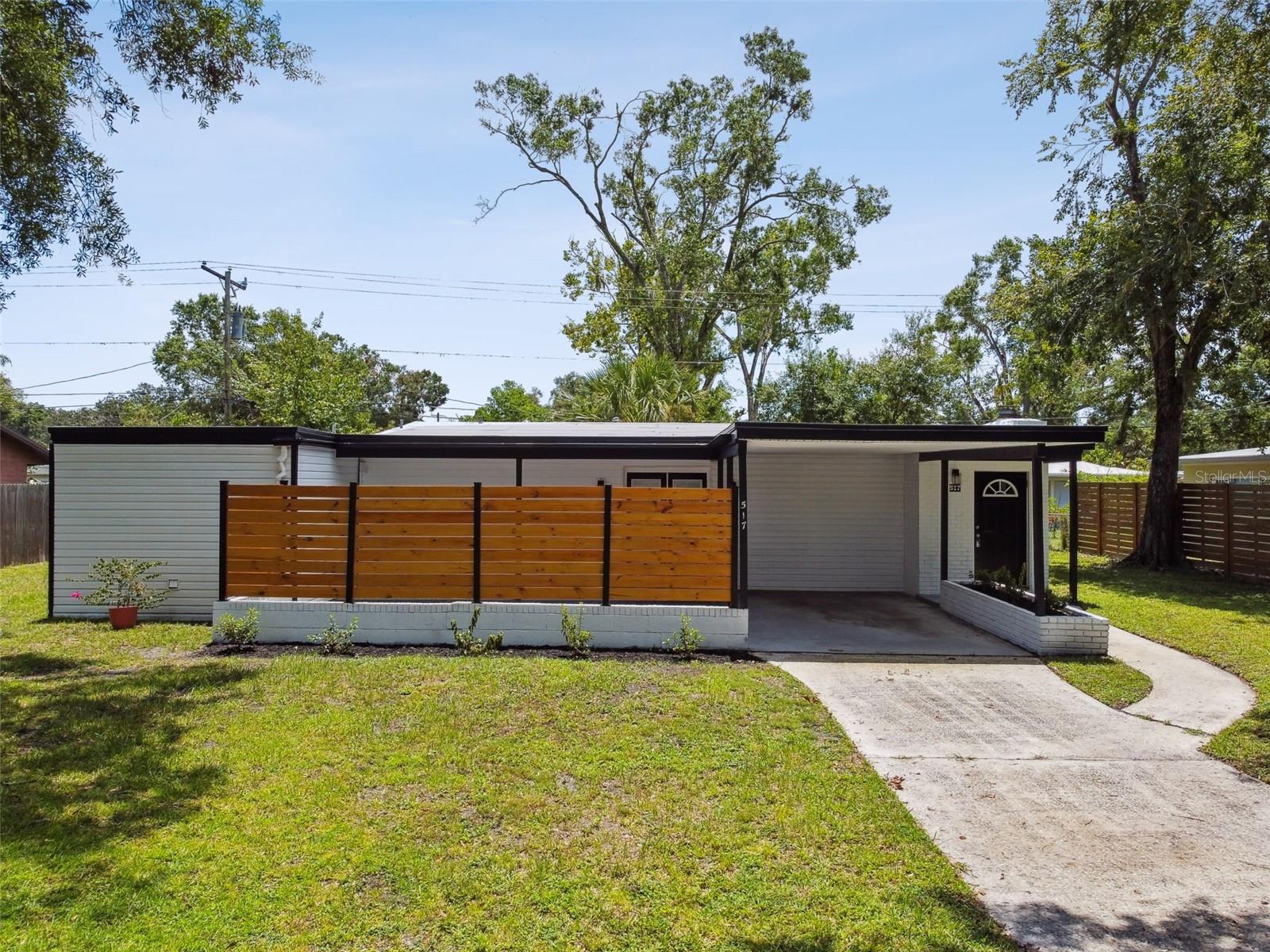 TEMPLE TERRACE RIVERSIDE - Residential