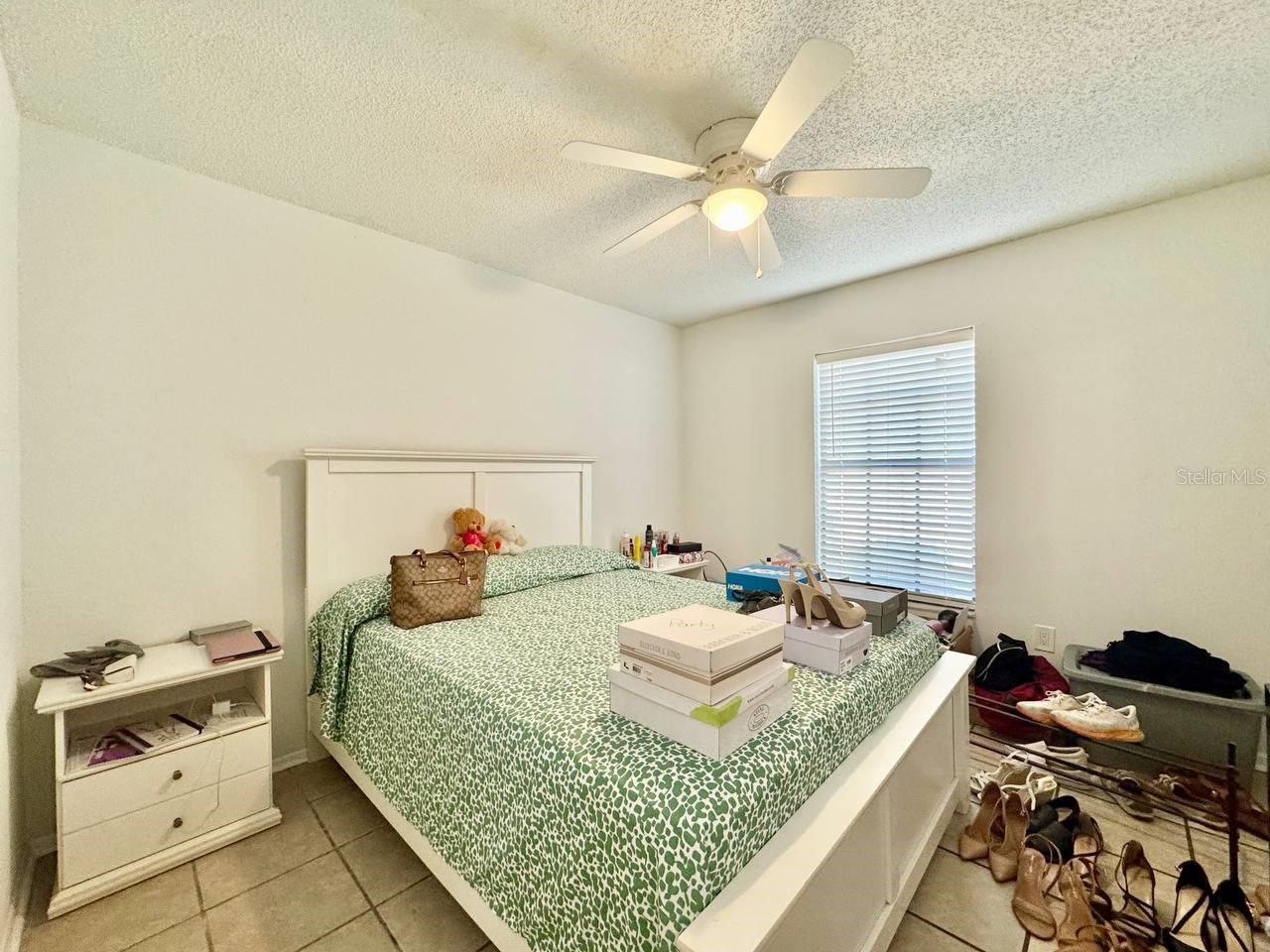 GLENDALE VILLAS A CONDO - Residential Lease