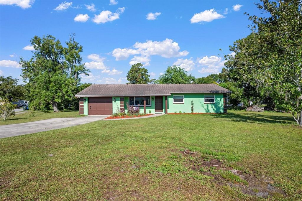 Photo of 4032 Westminster Drive, Sarasota, FL 34241 (MLS # A4661410)