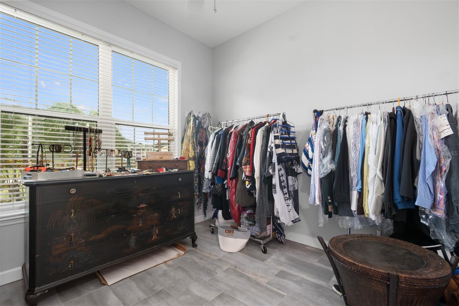 MAGNOLIA POND - Residential