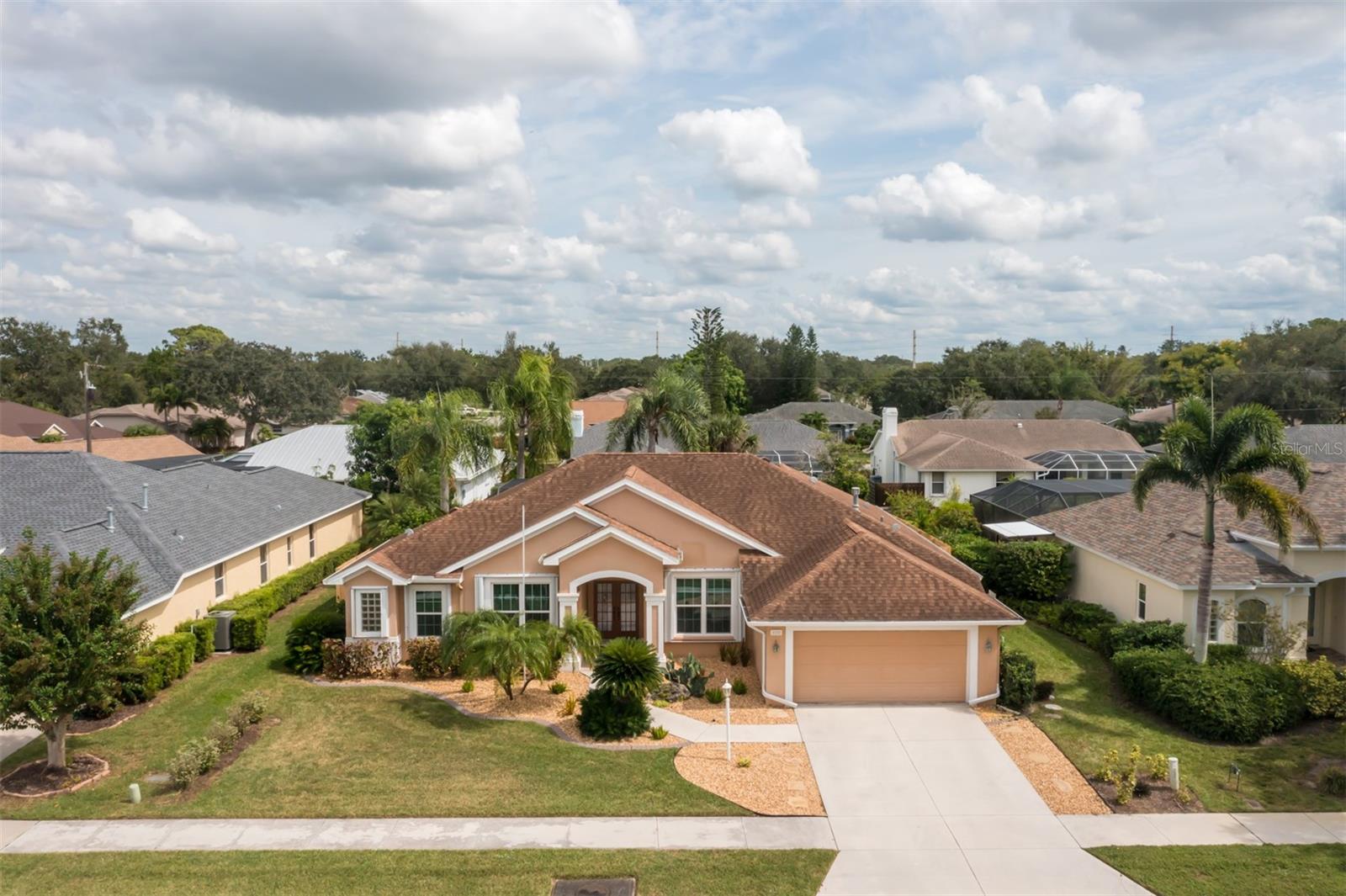 MAGNOLIA POND - Residential
