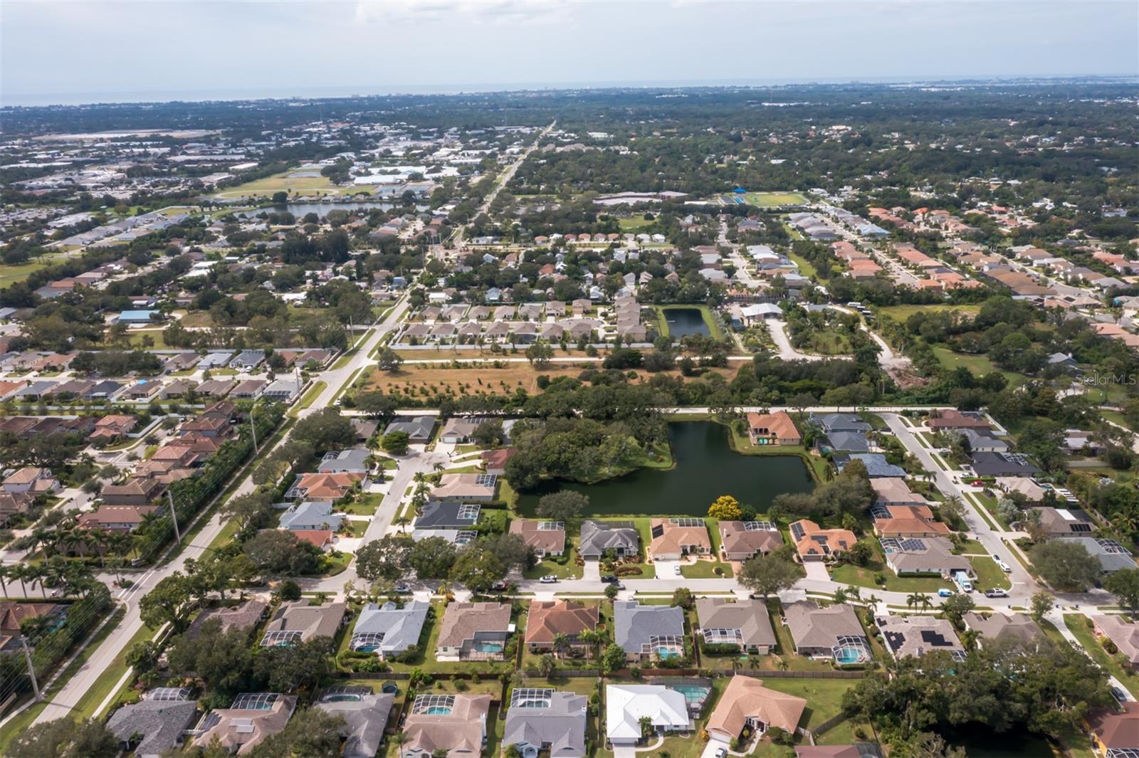 MAGNOLIA POND - Residential