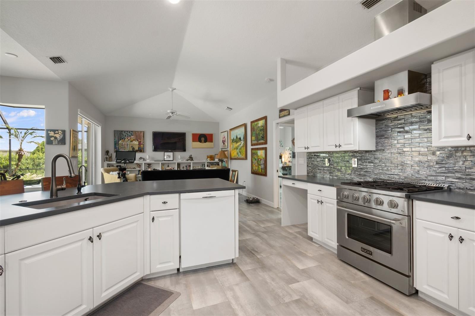 MAGNOLIA POND - Residential