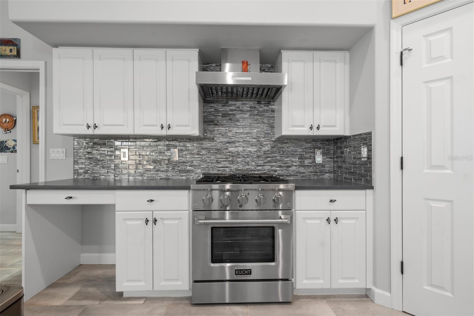 MAGNOLIA POND - Residential