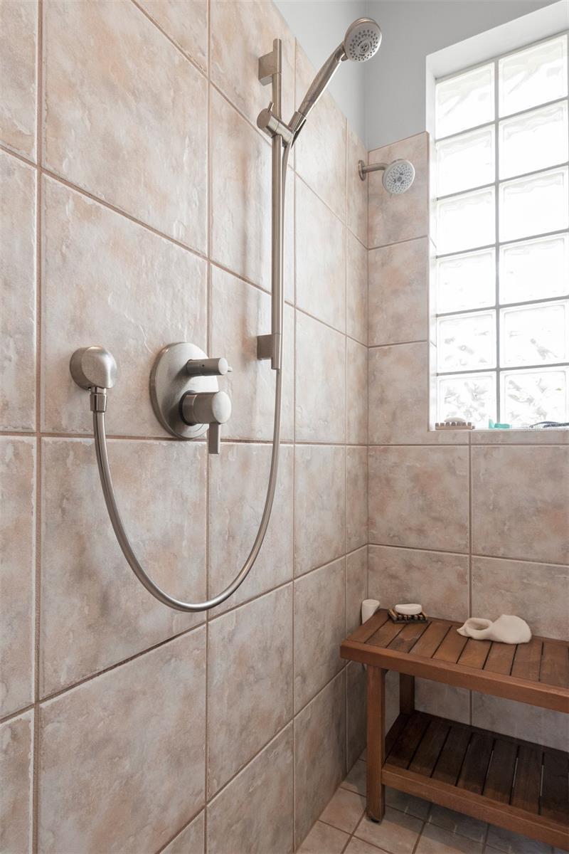 MAGNOLIA POND - Residential