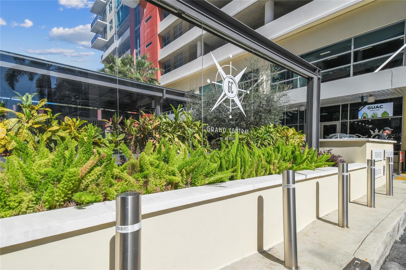 GRAND CENTRAL AT KENNEDY RESIDENCES A CONDOMINIUM - Residential