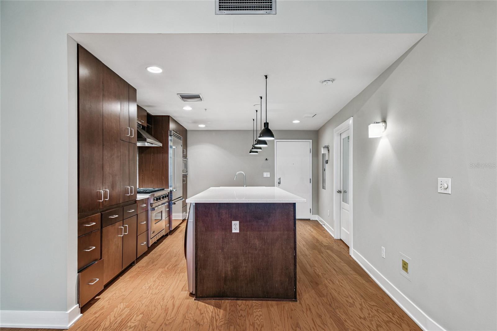 GRAND CENTRAL AT KENNEDY RESIDENCES A CONDOMINIUM - Residential