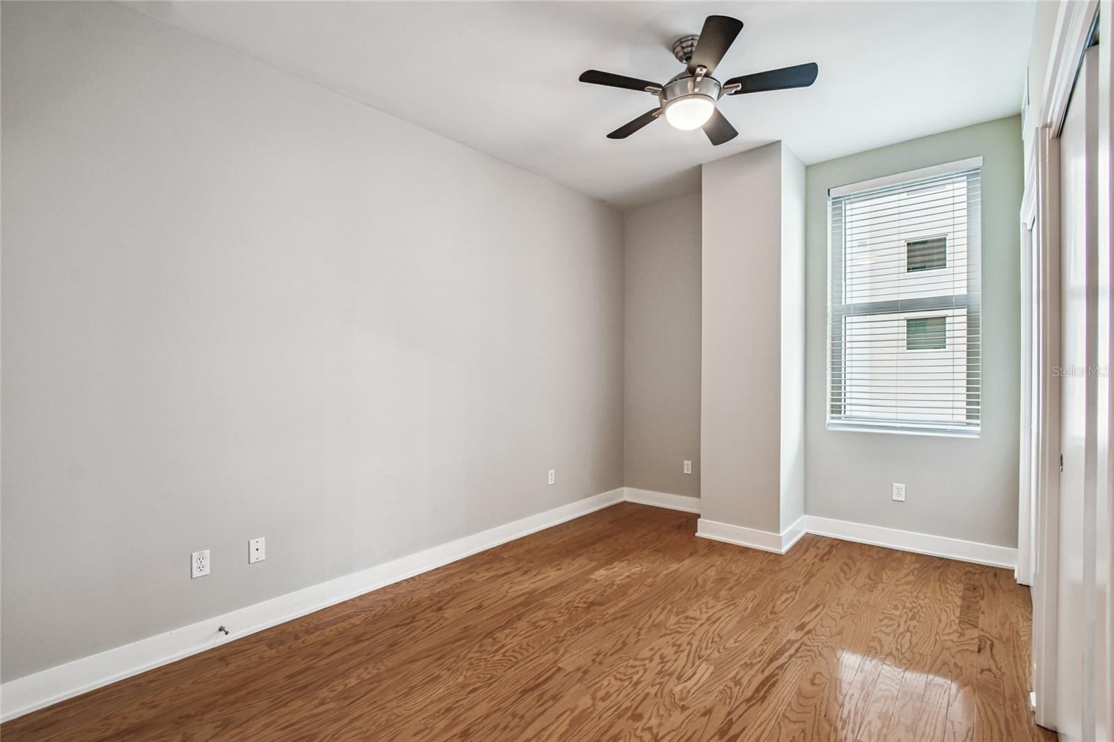 GRAND CENTRAL AT KENNEDY RESIDENCES A CONDOMINIUM - Residential