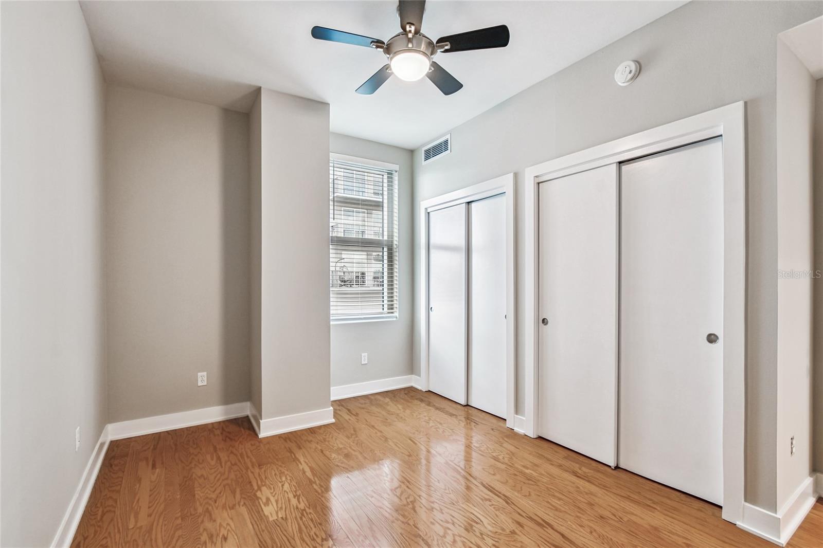 GRAND CENTRAL AT KENNEDY RESIDENCES A CONDOMINIUM - Residential